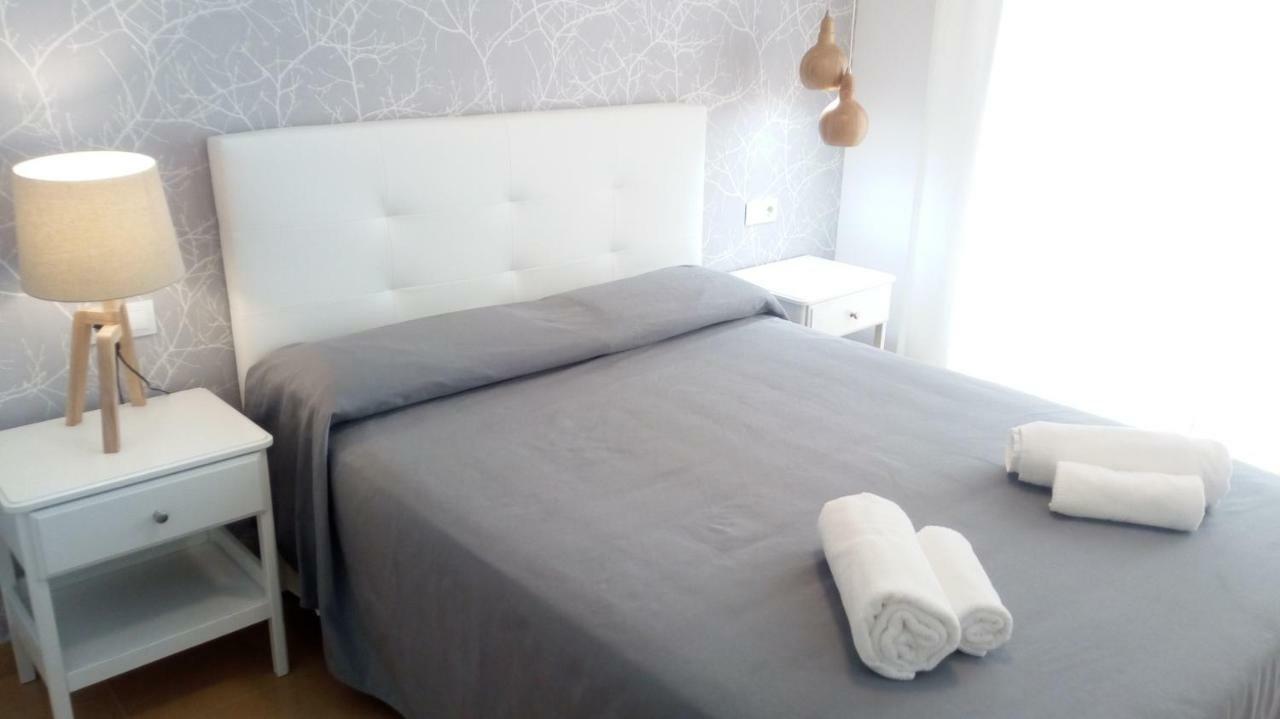 Malaga Urban Suite ภายนอก รูปภาพ