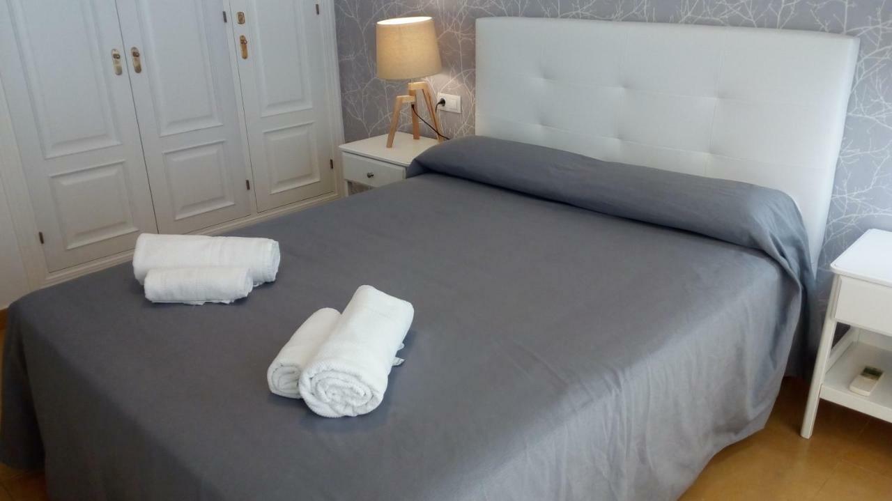 Malaga Urban Suite ภายนอก รูปภาพ